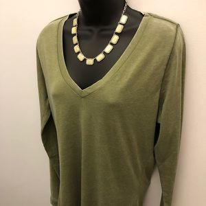 V Neck Green Long Sleeved T Free Necklace